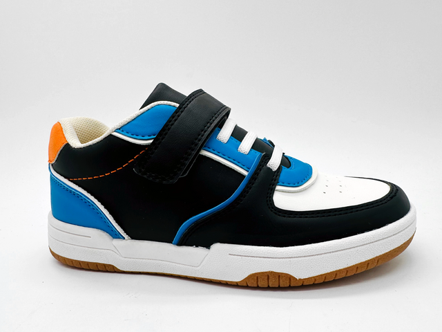 Scarpe casual per ragazzi, alla moda, all'avanguardia, durevoli, vibranti, di alta qualità