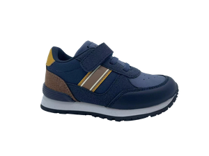 Scarpe da ragazzo squisite e antiscivolo di alta qualità.